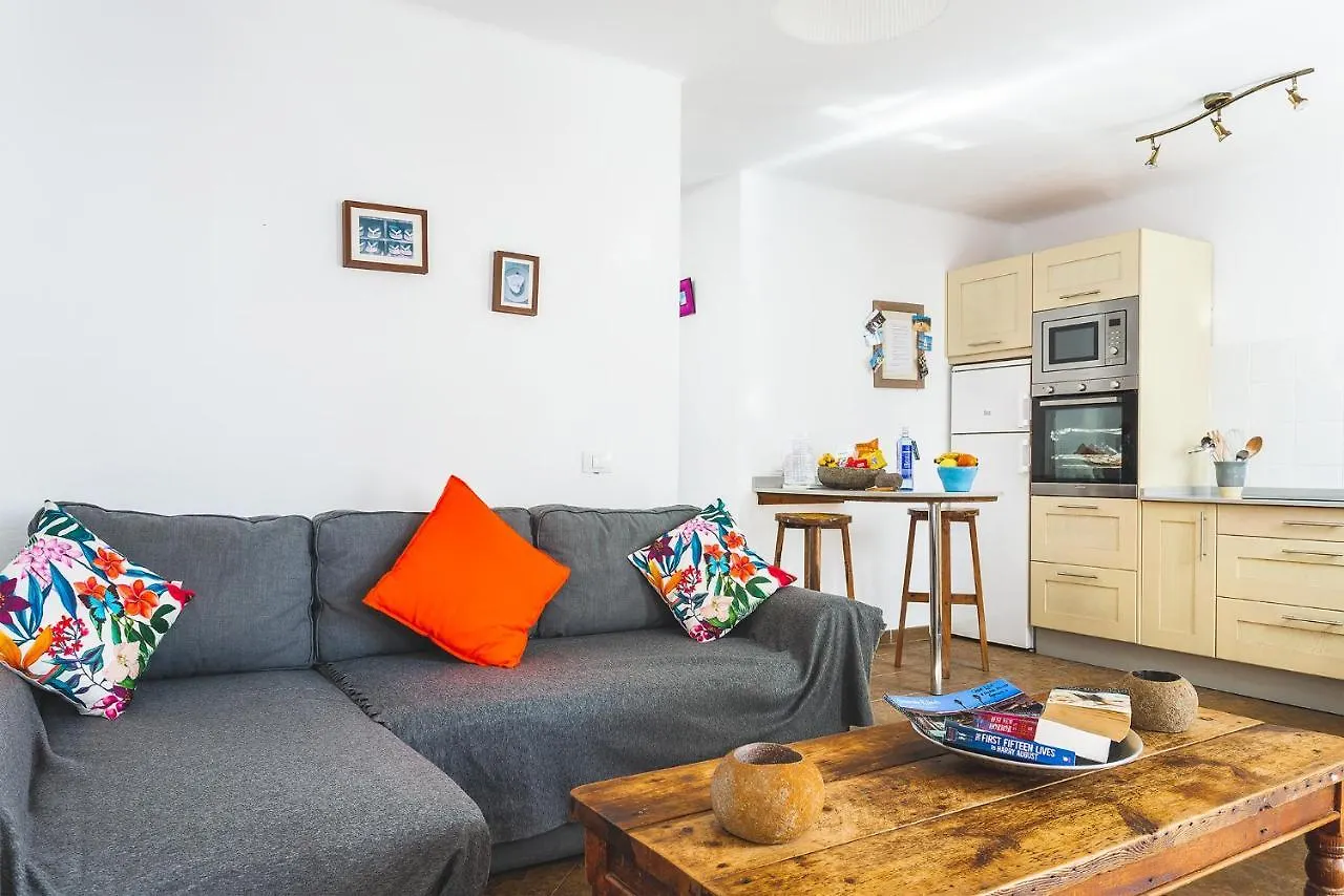 Casa Lili - Shared Pool - Close To Seafront Promenade - Sea Views From Upper Terrace Punta Mujeres 度假居