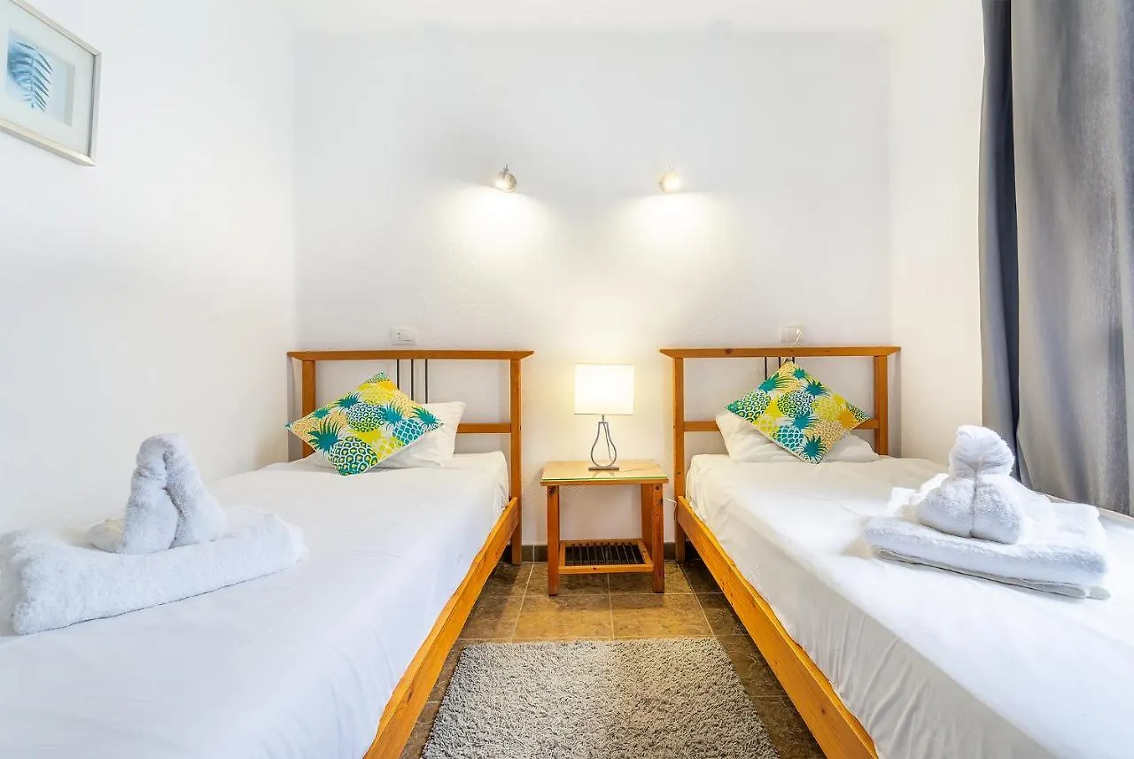 度假居 Casa Lili - Shared Pool - Close To Seafront Promenade - Sea Views From Upper Terrace Punta Mujeres 西班牙